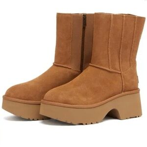 NEW w/o Box UGG Women’s Classic Twin Seam New Heights In Chestnut Size 8